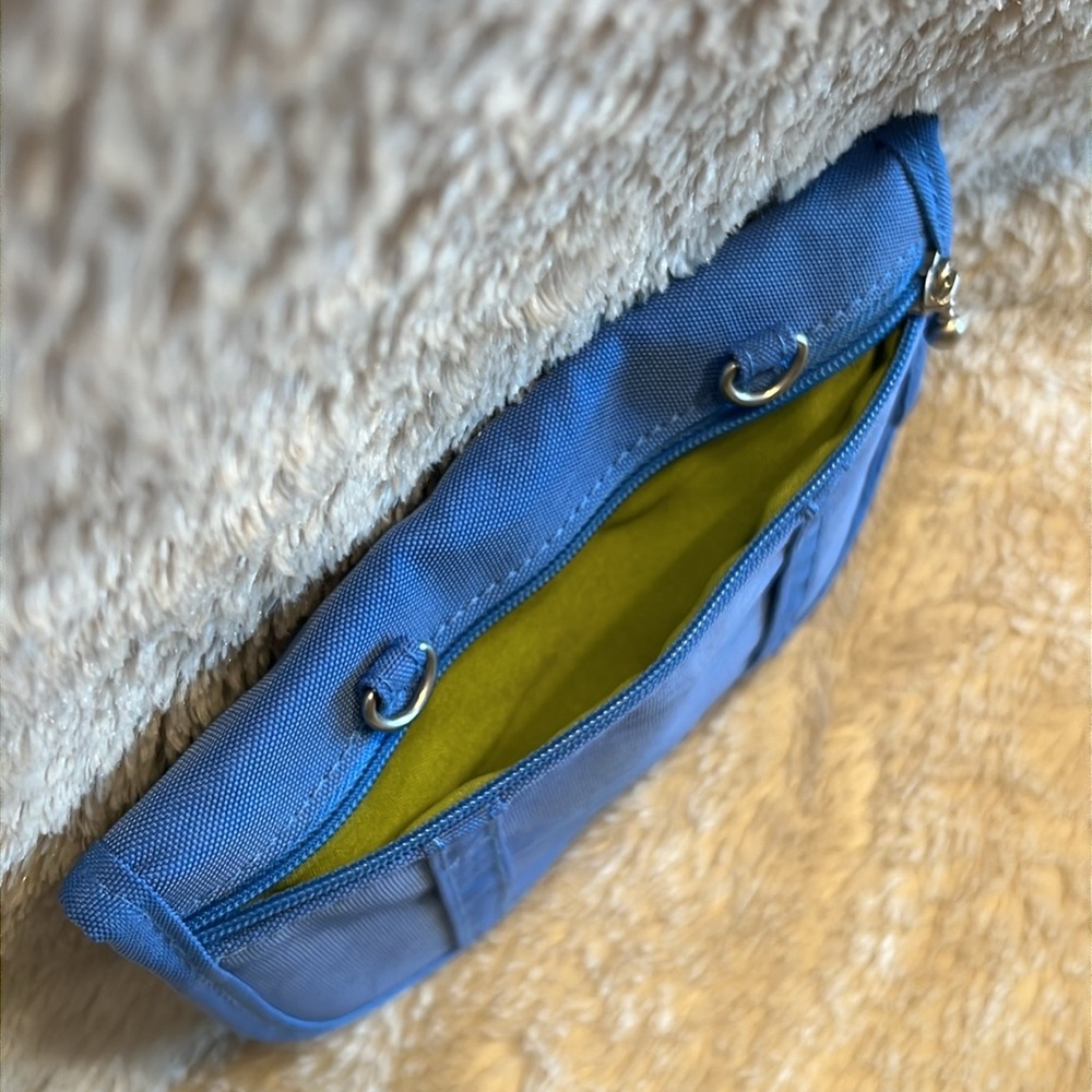 Baggallini The Windfall Collection Crossbody/Belt… - image 8